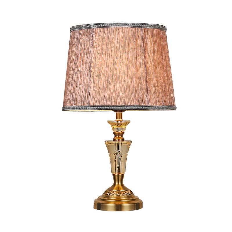 1-lichts nachtkastje met landelijke geplooide lampenkap, stoffen nachtkastje beige/roze met kristallen voet Clearhalo