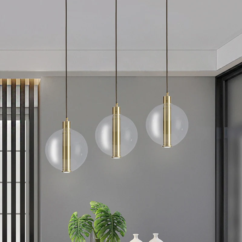 1-lichts slaapkamer LED-hanglamp Minimalistische gouden plafondhanglamp met bolvormige helderglazen kap Clearhalo