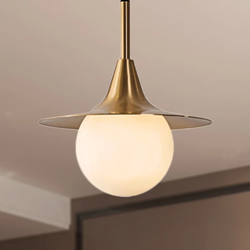 1-lichts uitlopende plafondhanglamp met melkglazen bolkap, messing hanglamp uit het midden van de eeuw voor eettafel Clear...