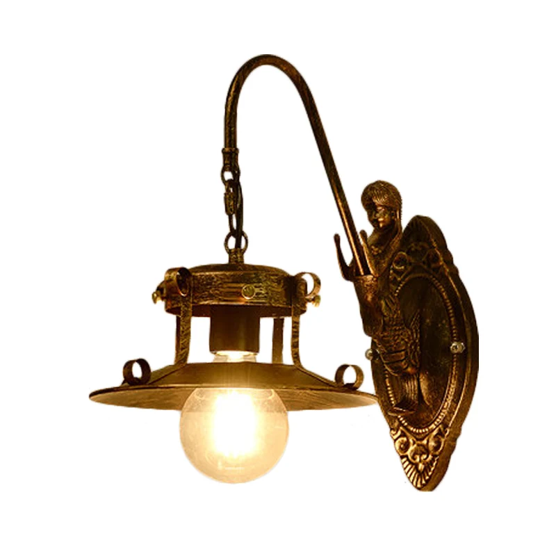 1-lichts wandverlichting landelijke traplamp met brede metalen kap messing Clearhalo