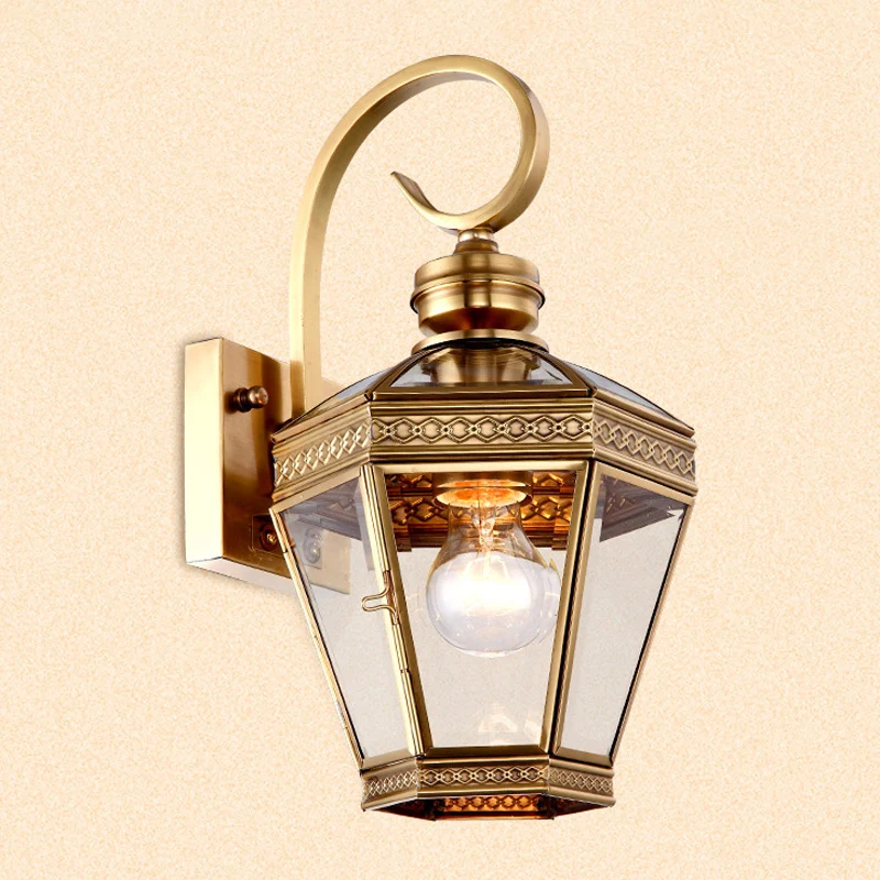 1-lichts wandverlichting Minimalistische buitenwandlamp met lantaarn van helder glas messing Clearhalo