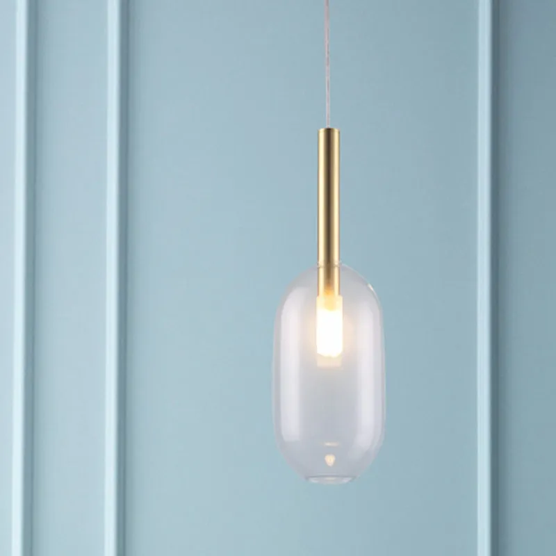 1-lichts woonkamerhanger, eenvoudige messing LED-plafondlamp met capsulekap van helder glas Clearhalo