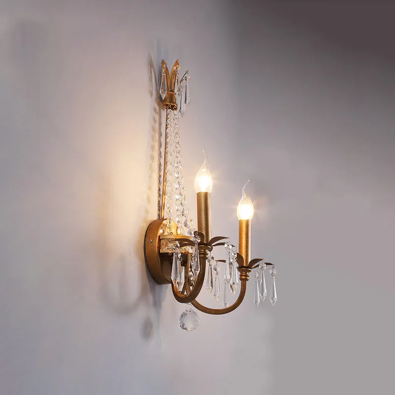2-koppige kandelaar wandlamp Rustiek antiek goud ijzer Wandmontage Verlichting met kristallen accent Clearhalo