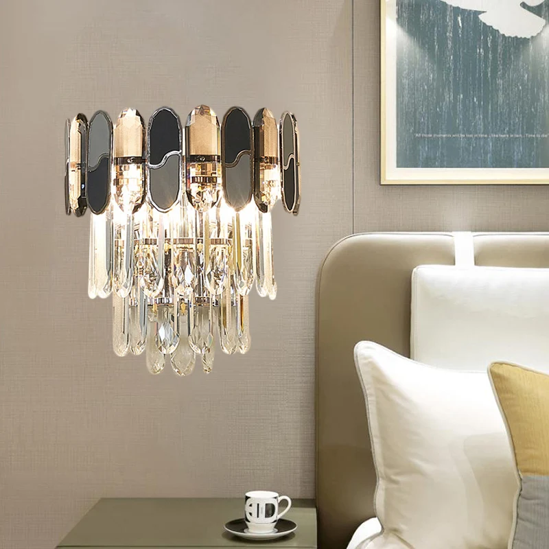 2-kops verzonken wandkandelaar, eigentijdse, taps toelopende wandlamp van helder kristal met zwarte en taupe ornamenten Cl...
