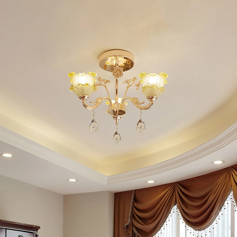 3-lichts semi-inbouwlamp Klassieke eetkamer plafondverlichting met lotuskristallen kap goud Clearhalo