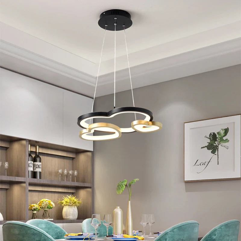 Acryl hartvormige kroonluchter hanglamp Moderne 3-koppige LED-hanglamp zwart en goud Clearhalo