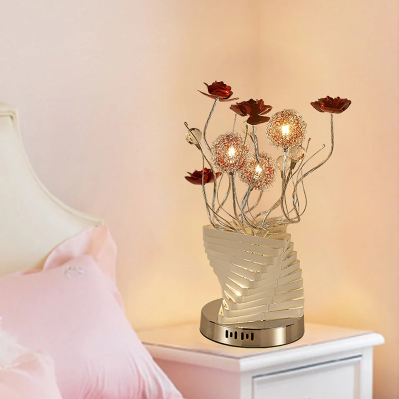 Aluminium Twisty tafellamp decoratieve slaapkamer Rose Design LED nachtkastje licht zilver Clearhalo