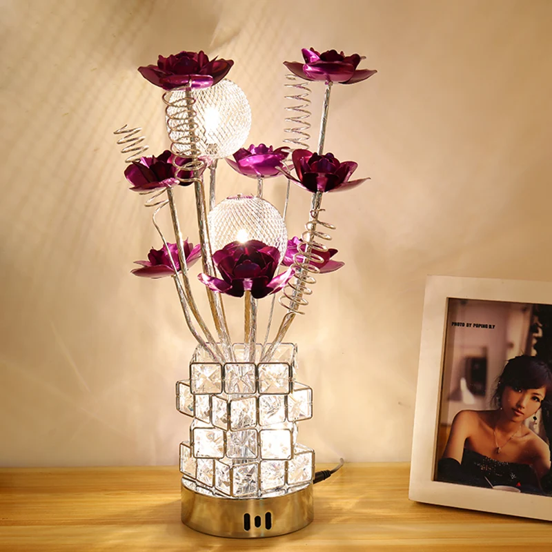 Art Decor Bloemen Tafellamp LED Aluminium Bureaulamp met Kristallen Blok Basis Paars/Rood voor Nachtkastje Clearhalo