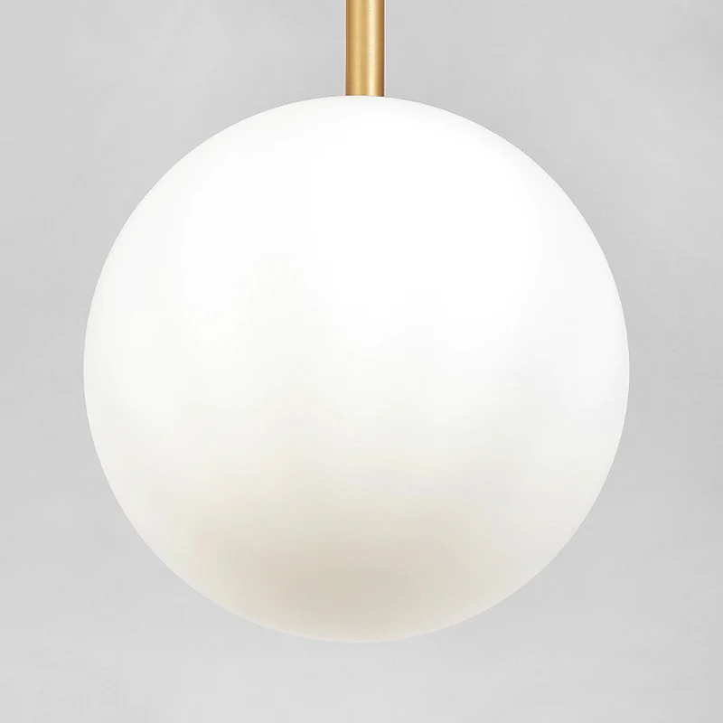 Ball Nachtkastje Hanglamp Opaline Glas 1-lichts Minimalistische hanglamp messing Clearhalo