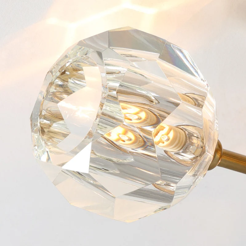 Ball semi-inbouw traditioneel geslepen kristal 5-kops goudkleurige plafondmontagelamp met gebogen metalen arm Clearhalo