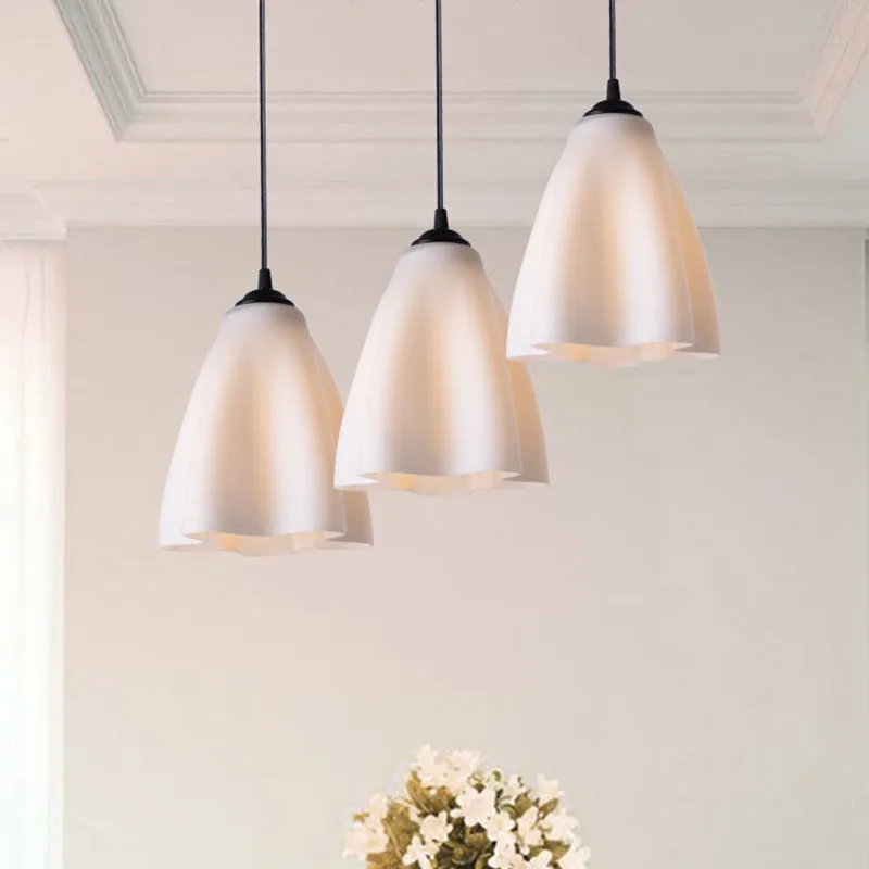 Beige glazen bloem hanglampset modernisme 1-lamps plafondlamp zwart voor eetkamer Clearhalo