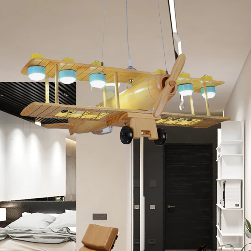Beige hanglamp Scandinavische stijl, zweefvliegtuigvormige houten hanglamp voor de kleuterschool Clearhalo