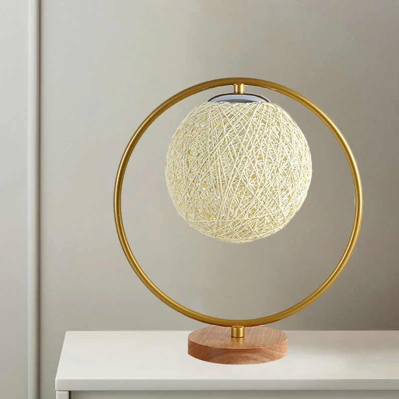 Beige/rode bol bureaulamp minimalisme enkele kop stof nachtverlichting met rond frame ontwerp Clearhalo