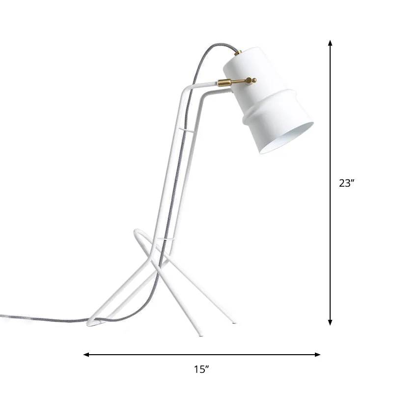 Bekervormige tafelverlichting Minimalisme Metallic enkele witte afwerking Bureaulamp met framebasis voor slaapkamer Clearhalo