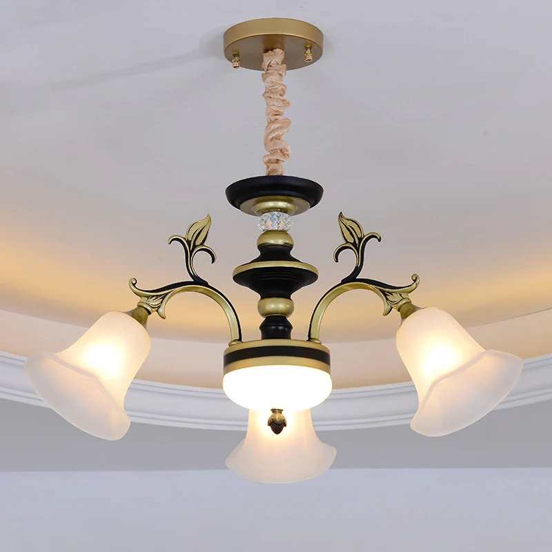 Bellflower Frosted Wit Glazen Kroonluchter Boerderij 3/6/12 Hoofden Woonkamer Hangende Lichtarmatuur Brons Clearhalo