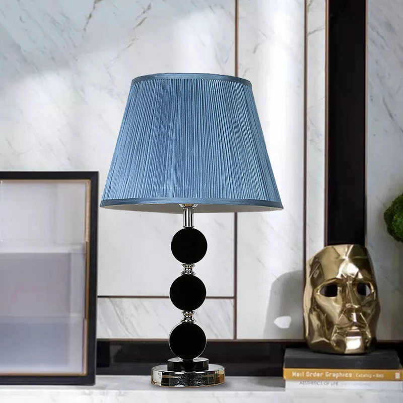 Blauw enkel licht nachtkastje licht traditionalisme stoffen kegel nachtkastje lamp met kristallen voet Clearhalo