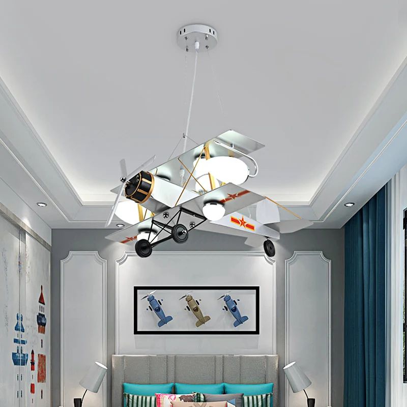 Blauw/Gele Prop Vliegtuig Kroonluchter Verlichting Cartoon Stijl 7 Lichten Metalen Hangende Plafondarmatuur voor Slaapkame...