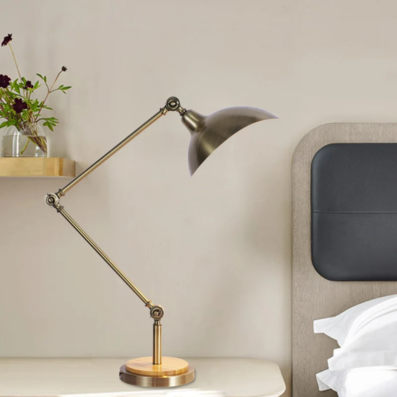 Boerderij Dome Shade Tafellamp LED Metallic Leesboeklamp Zilver met Zwenkarm Clearhalo