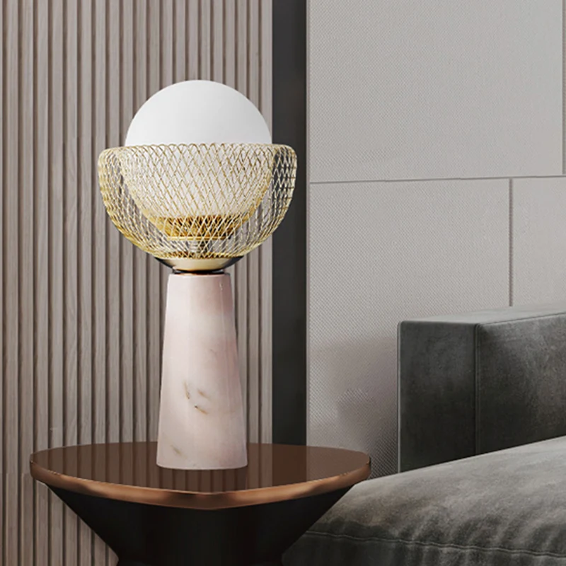 Bol wit glazen tafellamp Minimalistisch 1-koppige gouden nachtlamp met gaasontwerp Clearhalo
