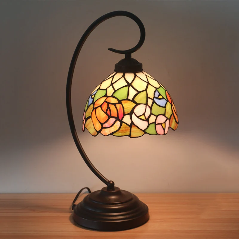 Brons Curvy Nachtlampje Barok 1 Kop Metaal Rood/Roze Roos/Tulp Patroon Bureauverlichting met Kom Geslepen Glazen Kap Clear...
