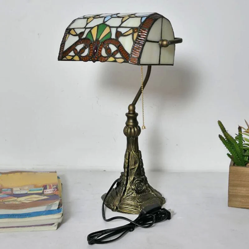 Bronzen 1-lamps bureaulamp met trekketting, mediterraan handgeslepen glazen nachtkastje met oprolbare kap en insteeksnoer...