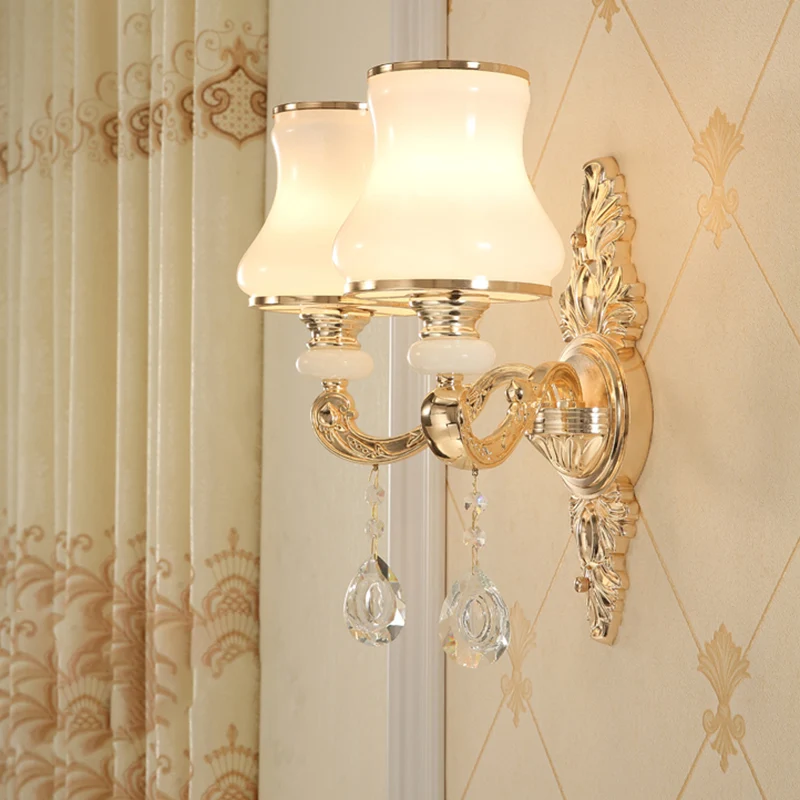 Bud Shade Corridor Wandmontage Licht Minimalisme Opaline Glas Goud Wandverlichting met hangend kristal Clearhalo