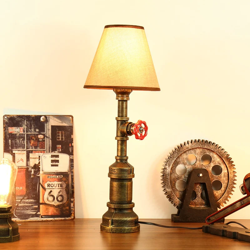Bureaulamp met 1 kop, boerderijkegel, beige stoffen kap, tafellamp met bronzen metalen voet Clearhalo