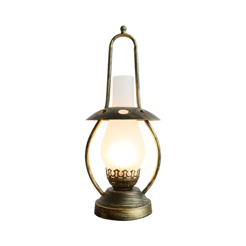 Bureaulamp met messing afwerking, industriële witte glazen lantaarn, metalen tafellamp met metalen voet Clearhalo