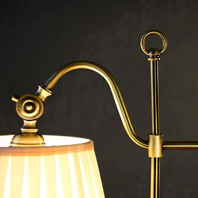 Bureaulamp met 1 slaapkamer, traditionele witte studielamp met tonvormige stoffen kap Clearhalo