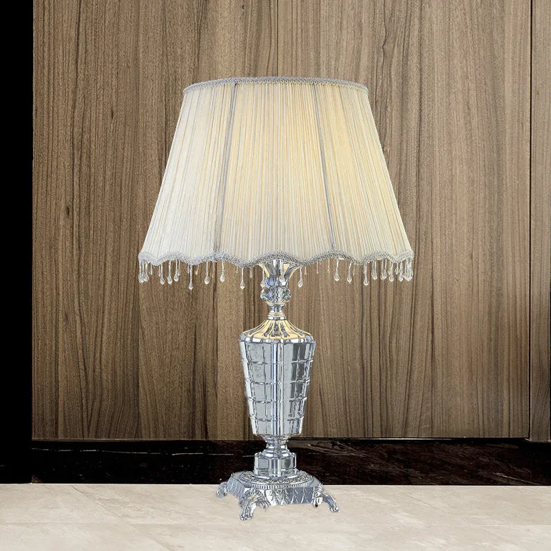 Bureaulamp van stof, moderne grijze tafellamp met 1 lamp en imitatiegevlochten details Clearhalo