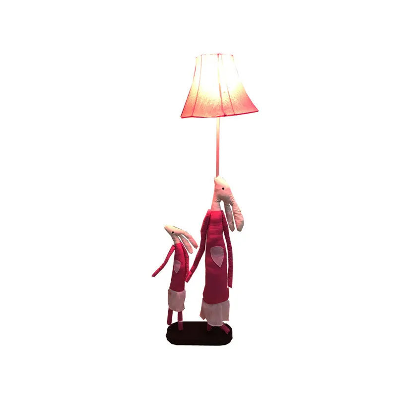 Cartoon 1-lichts vloerverlichting blauw/roze rood konijn Mon en Kid staande lamp met uitlopende lampenkap Clearhalo