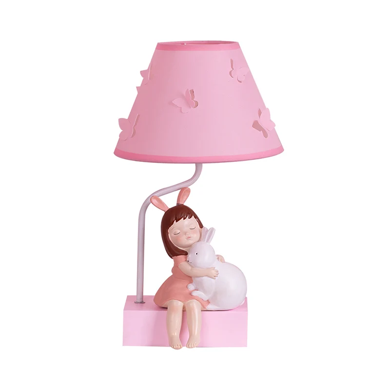 Cartoon conische stoffen nachtlamp met 1 kop en roze tafellamp met konijnenmotief en houten voet Clearhalo
