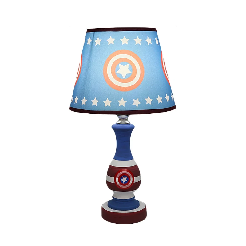 Cartoon kegel nachtkastje lamp stof 1-lamp nachtlampje voor jongensslaapkamer met ster/autopatroon blauw/geel Clearhalo