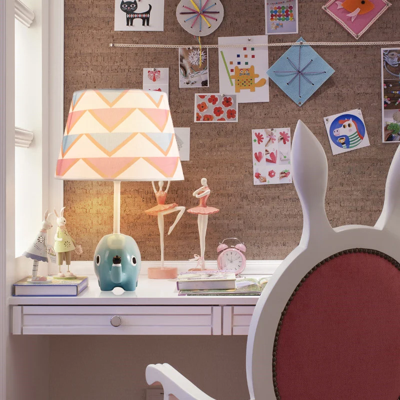Cartoon taps toelopende tafelverlichting patroon stof 1-lichts kinderkamer nachtkastje lamp met hars olifant blauw Clearhalo