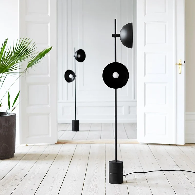 Cilindrische staande lamp, postmoderne marmeren woonkamer LED-vloerverlichting met trechterkap zwart Clearhalo