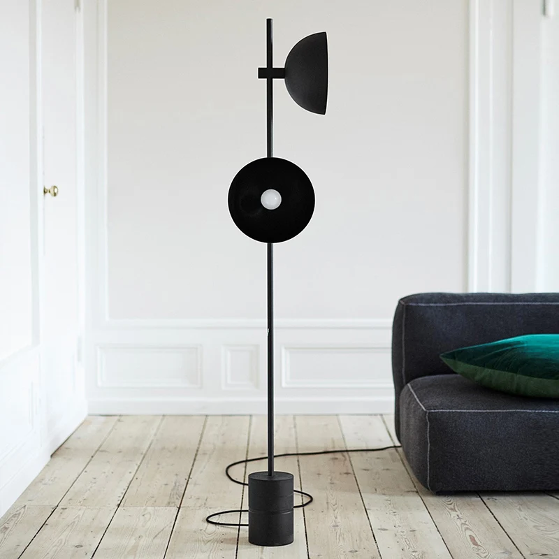 Cilindrische staande lamp, postmoderne marmeren woonkamer LED-vloerverlichting met trechterkap zwart Clearhalo