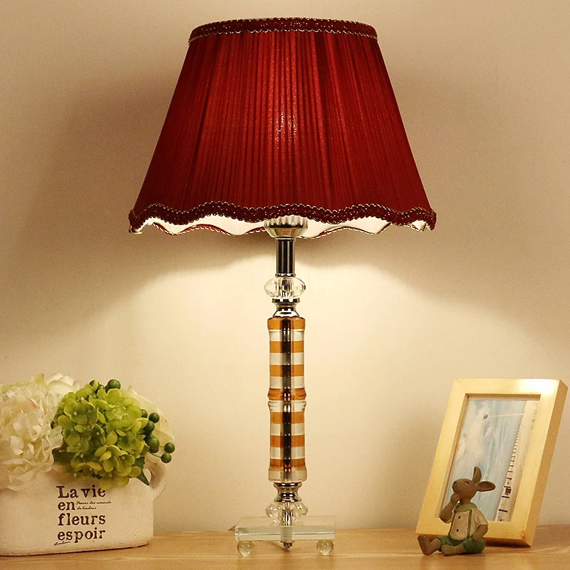 Cilindrische taaklamp modernistisch handgesneden kristal 1 hoofd leesboeklicht rood Clearhalo