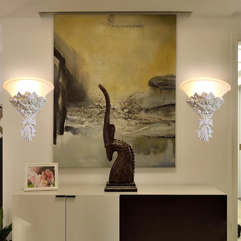 Cone Wandverlichting Kolonialistisch Wit Glas 1 Hoofd Schans Lichtarmatuur met Bloemhars Decoratie voor Woonkamer Clearhalo