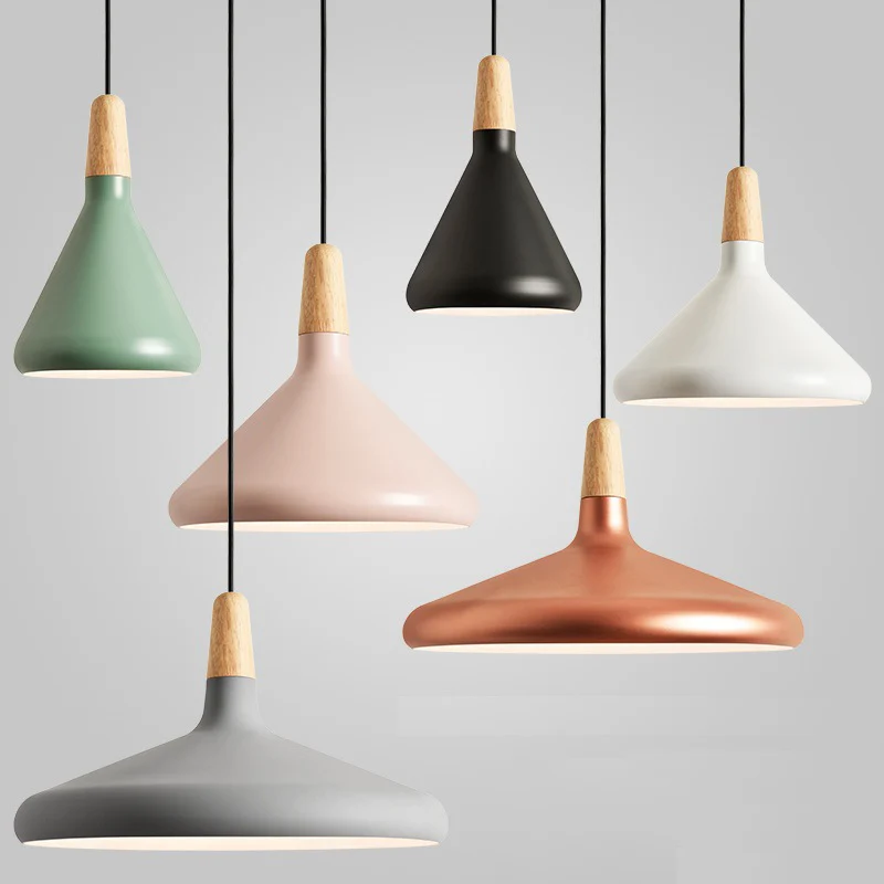 Conische hangende plafondlamp Macaron aluminium 1-lamp roze/goud/grijs en hout hanglamp boven tafel Clearhalo