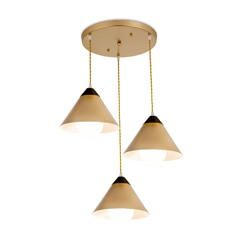 Conische metalen meervoudige hanglamp postmoderne 3-kops zwart-gouden hanglamp met ronde/lineaire luifel Clearhalo
