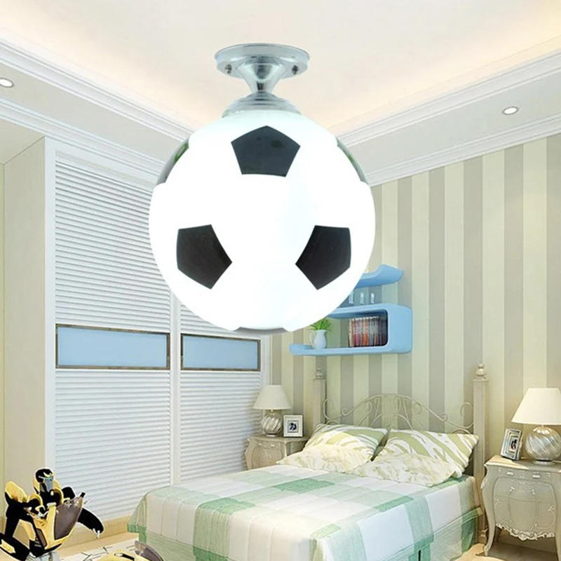 Creatieve kindervoetbal inbouwlamp ondoorzichtig glas 1 kop jongenskamer semi-inbouw plafondlamp Clearhalo