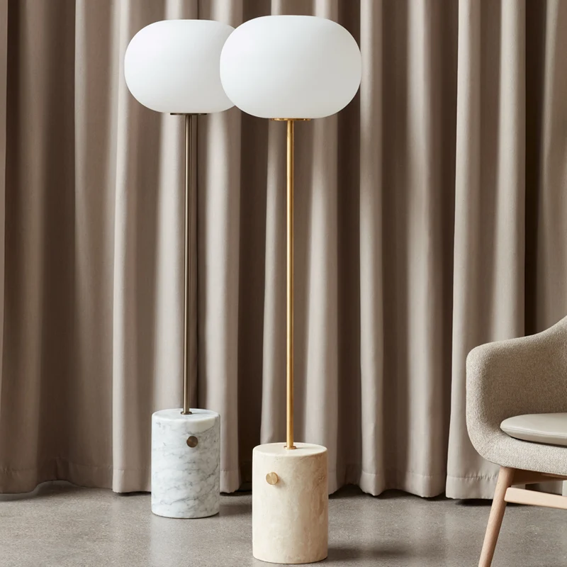 Crèmekleurige eivormige vloerlamp Minimalistische staande lamp met één lamp en cilindrische marmeren voet Clearhalo