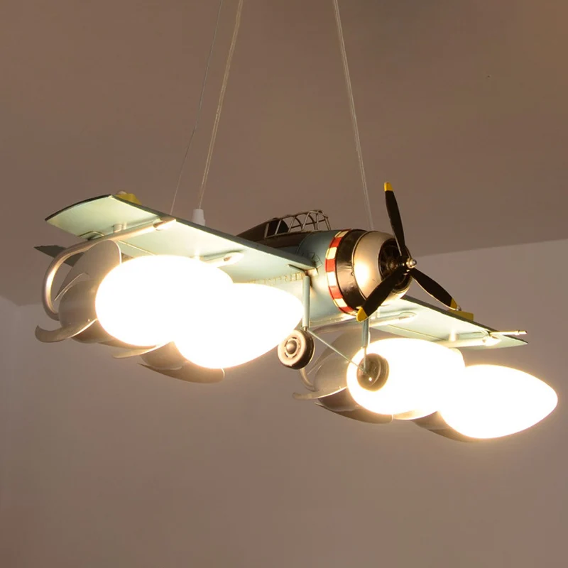Crèmekleurige glazen kogelkroonluchterlamp met vliegtuigontwerp Cartoon 4-lichtgroene hanglamp Clearhalo