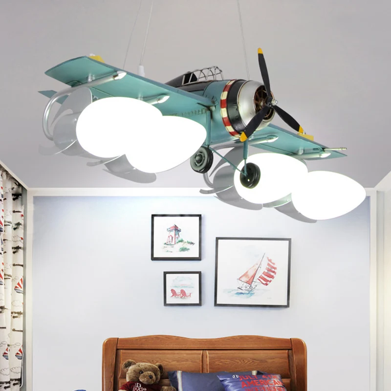 Crèmekleurige glazen kogelkroonluchterlamp met vliegtuigontwerp Cartoon 4-lichtgroene hanglamp Clearhalo