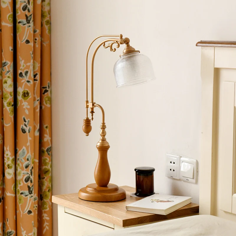 Curvy metalen tafellamp antieke stijl 1-lamps nachtkastjelamp roodbruin/geelbruin/hout met cilindrische helderglazen kap C...