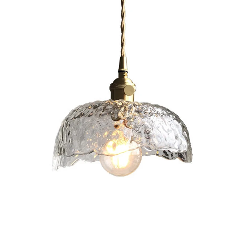Doorschijnende gehamerde glazen bolvormige hanglamp, moderniteit, hangend verlichtingsarmatuur van messing met één lamp Cl...