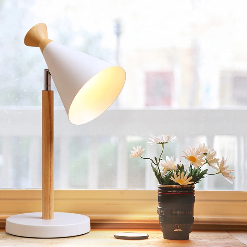 Draaibare trompetschaduw tafelverlichting Nordic Iron 1 kop wit nachtkastje met houten steel Clearhalo