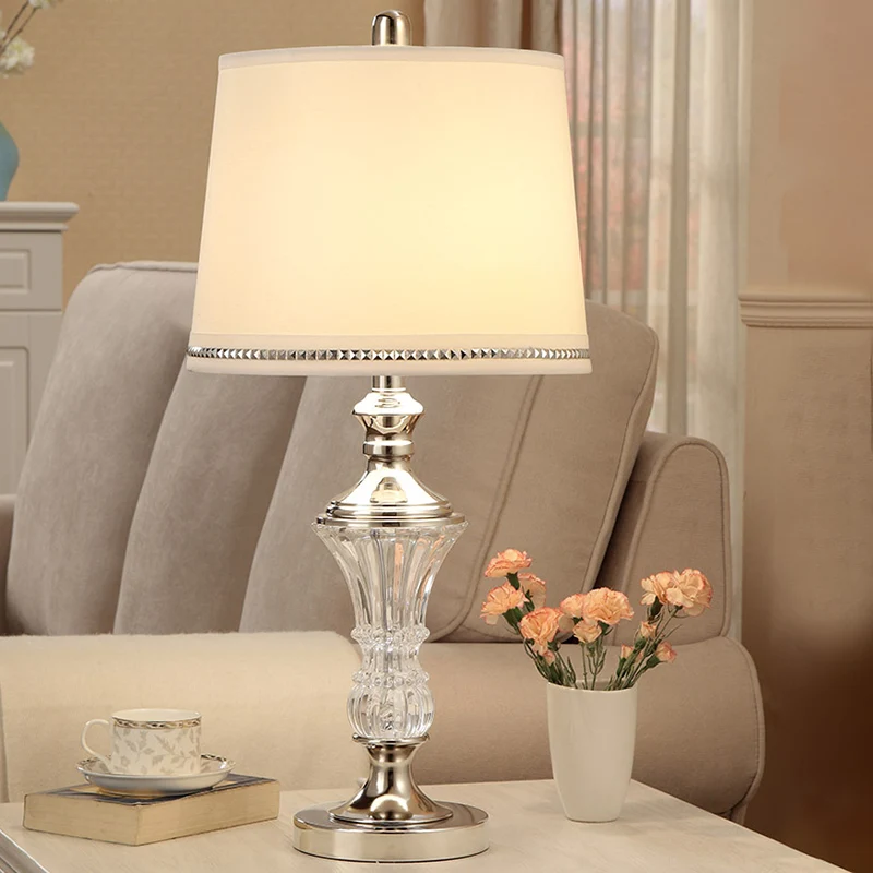Drum stoffen tafellamp modernistisch 1-kops witte kleine bureaulamp met metalen voet Clearhalo