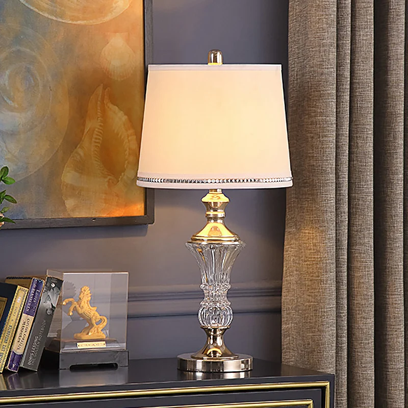 Drum stoffen tafellamp modernistisch 1-kops witte kleine bureaulamp met metalen voet Clearhalo