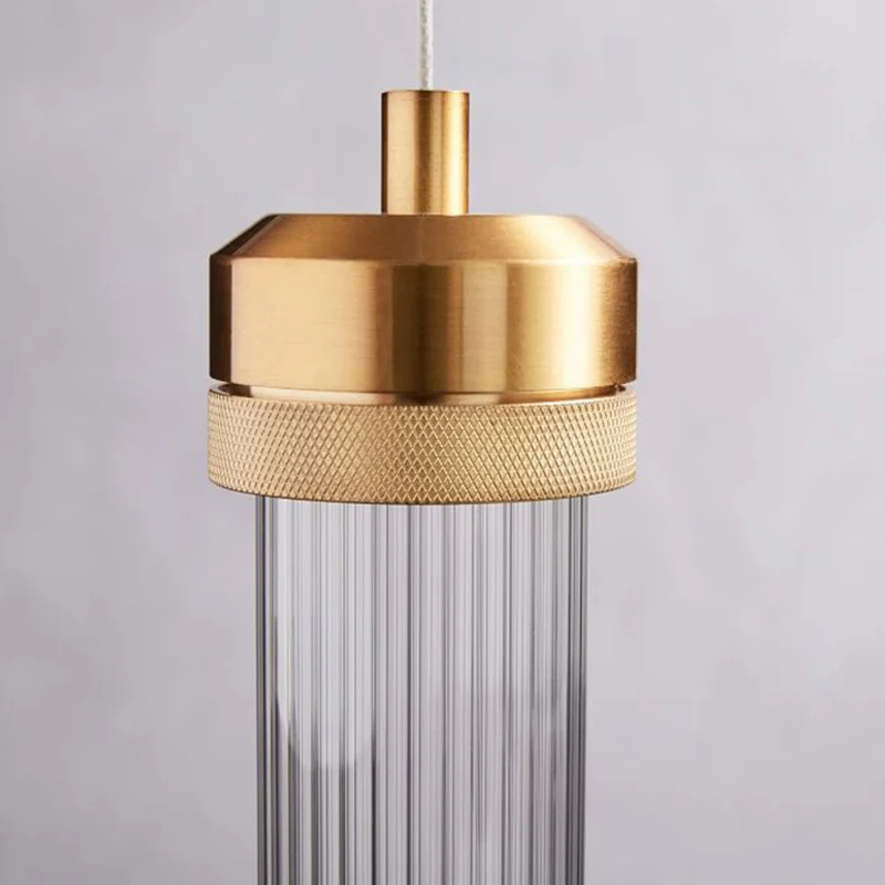 Eenvoudige 1-lichts hanglamp met helder glazen kap Gouden cilinder hanglamp voor restaurantslaapkamer Clearhalo